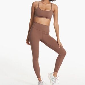 Vuori AllTheFeels BlissBlend Legging - Almond - Size Medium